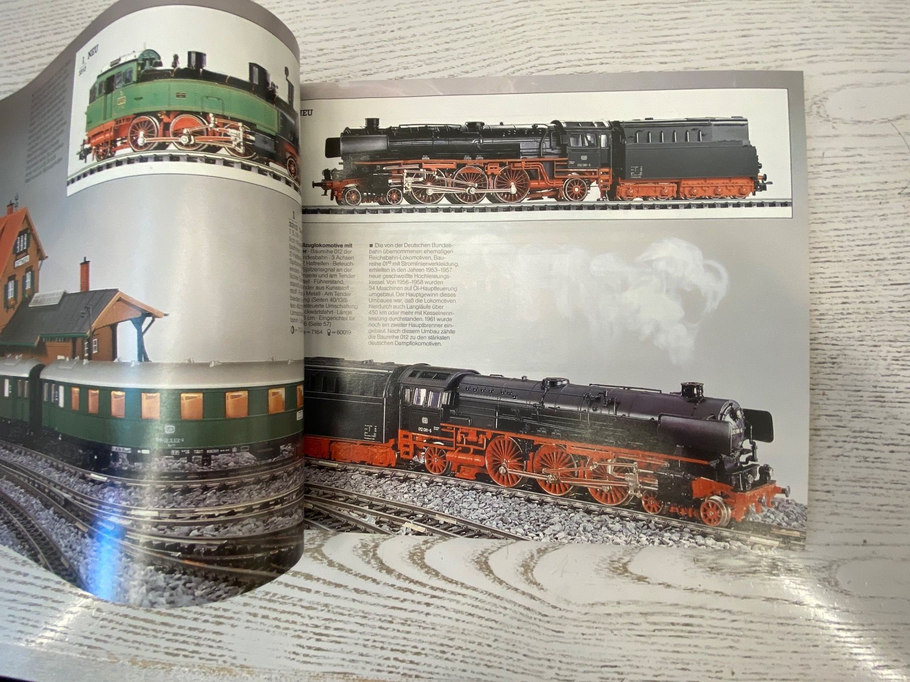 Documenti: Märklin Katalog 1984/85 D – Usato da Lupsingen venduto da New-Haven 2