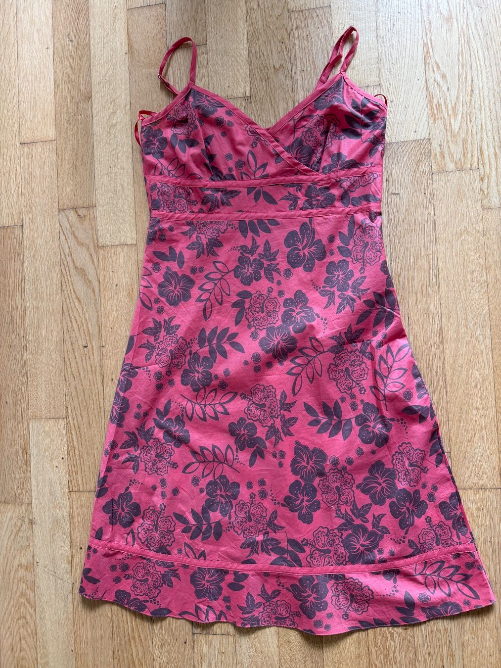 C&A Vestiti: Klein, Yessica C&A, Gr. 40 – Usato da Basel venduto da Pacco09