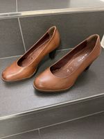 Tamaris Pumps braun Leder Grösse  37 neuwertiger Zustand