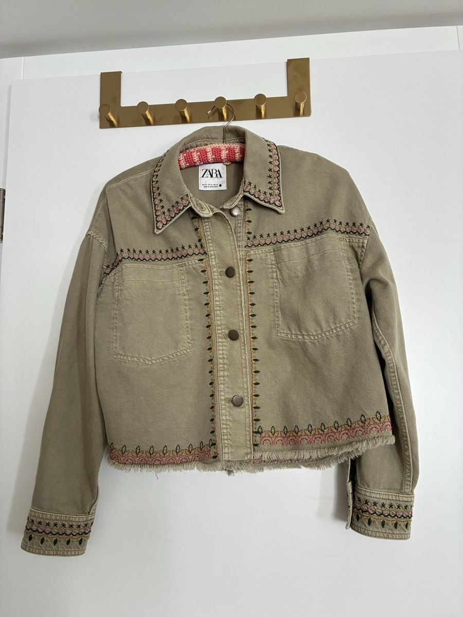 Zara Jacken: Jeansjacke ZARA Grösse XS – Gebraucht aus Alpthal von Jaeger88