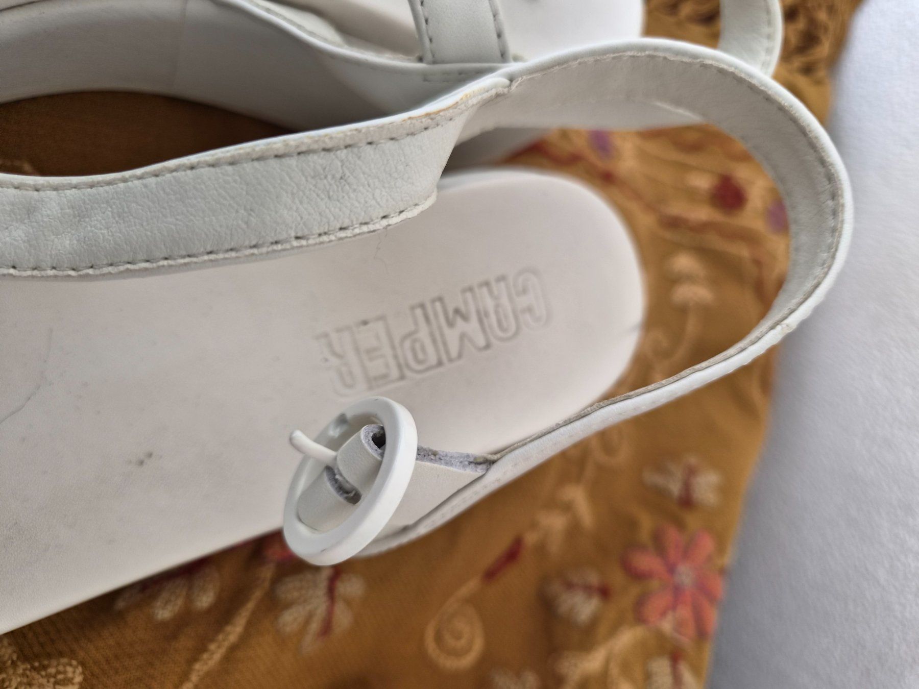Camper Scarpe da donna: Camper in weiss Gr. 38 – Usato da Frenkendorf venduto da Chrigeli01 2