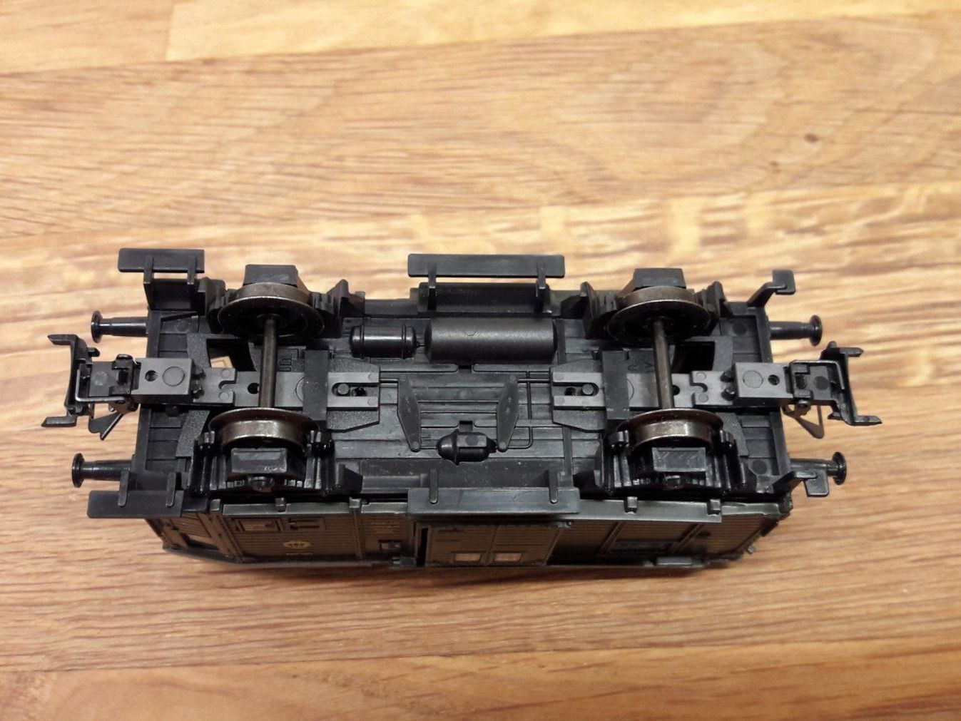 Märklin Modellini di ferrovie: Märklin HO AC : DR fourgon 2 essieux – Nuovo e nell'imballaggio originale da Buttes venduto da Cafe2005 6