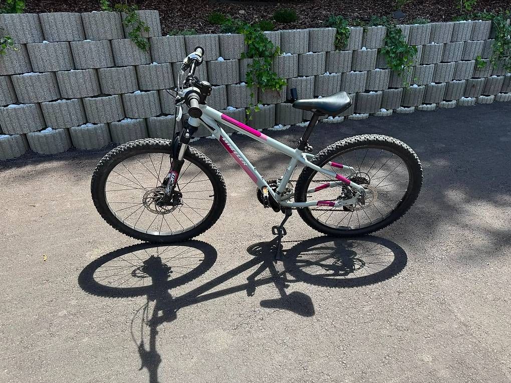 Wheeler Biciclette: Vélo Enfants Wheeler Junior XT 24D – Usato da Jouxtens-Mézery venduto da dav_s822 1