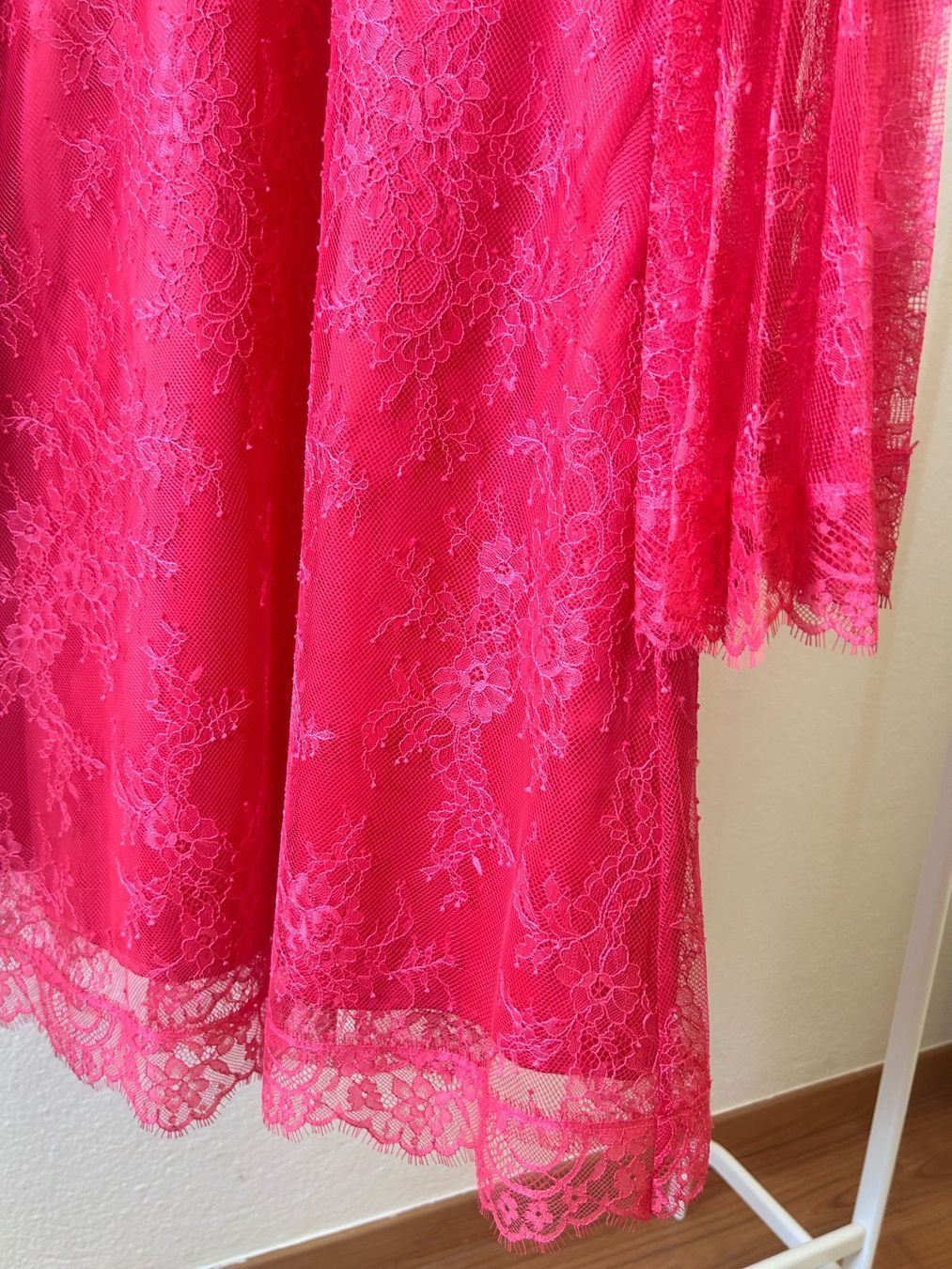 Twinset Vestiti: Robe rose en dentelle Twinset IT42 – Nuovo (secondo la descrizione) da Biel-Bienne venduto da sarahthierry 2