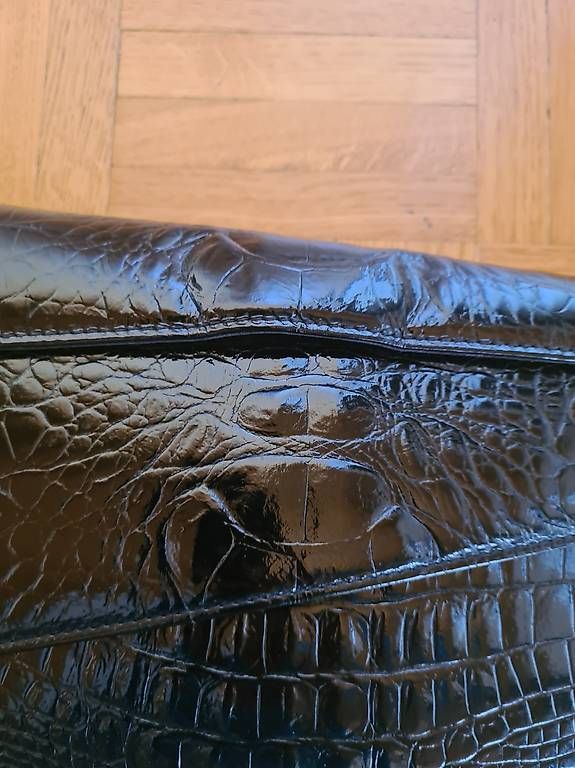 Versace Borse da donna: Gianni versace pochette vintage – Usato da Cossonay-Ville venduto da bricbroc 1