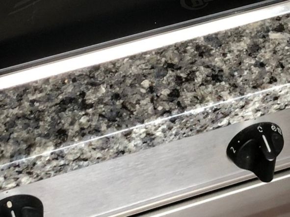 Steine & Dachziegeln: Küchenabdeckung Stein – Gebraucht aus Hinterkappelen von atomschnee 2