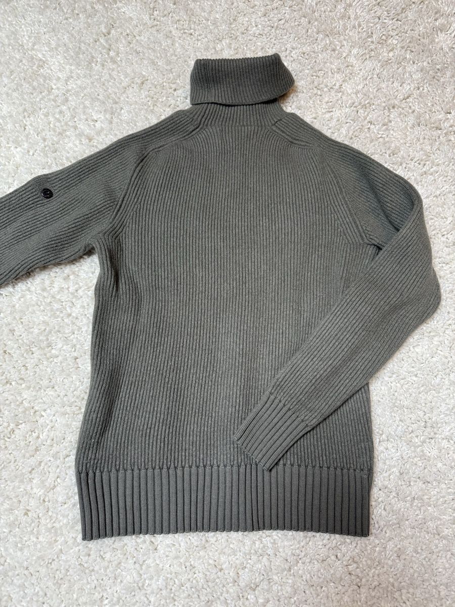 Stone Island Maglioni & Felpe: Stone Island Rollkragenpullover Gr. S Damen olive – Usato da Hinwil venduto da Annikalsa 1