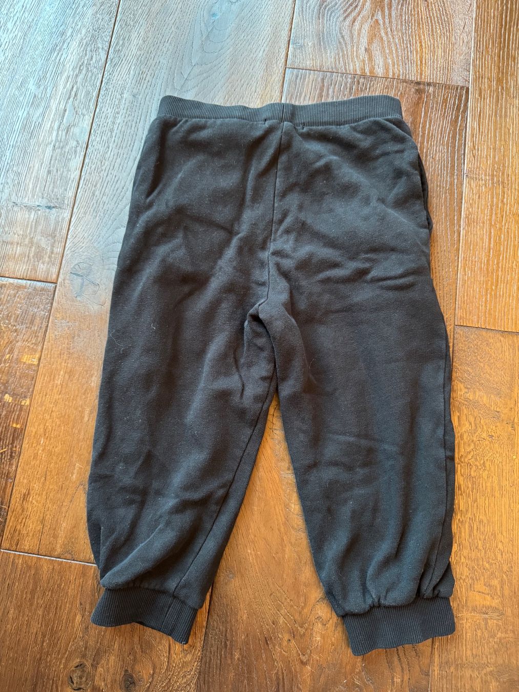 Name It Pantaloni: Name it Sweatpants Gr. 98 – Usato da Esslingen venduto da DrBootje 1