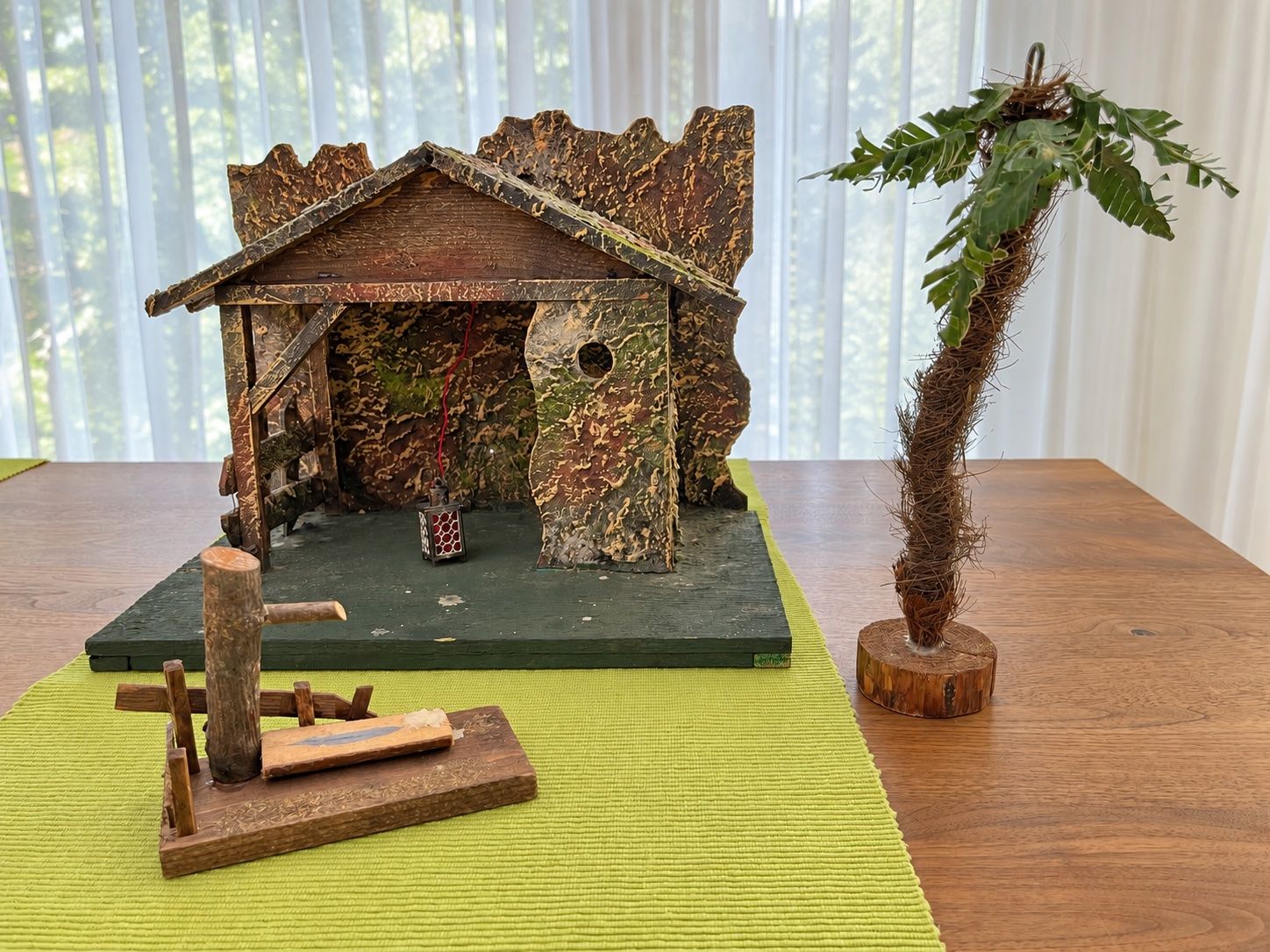 Tutte le decorazioni: Weihnachtskrippe mit Figuren, vermutlich 1950er-Jahre – Usato da Beckenried venduto da motu-matt 1