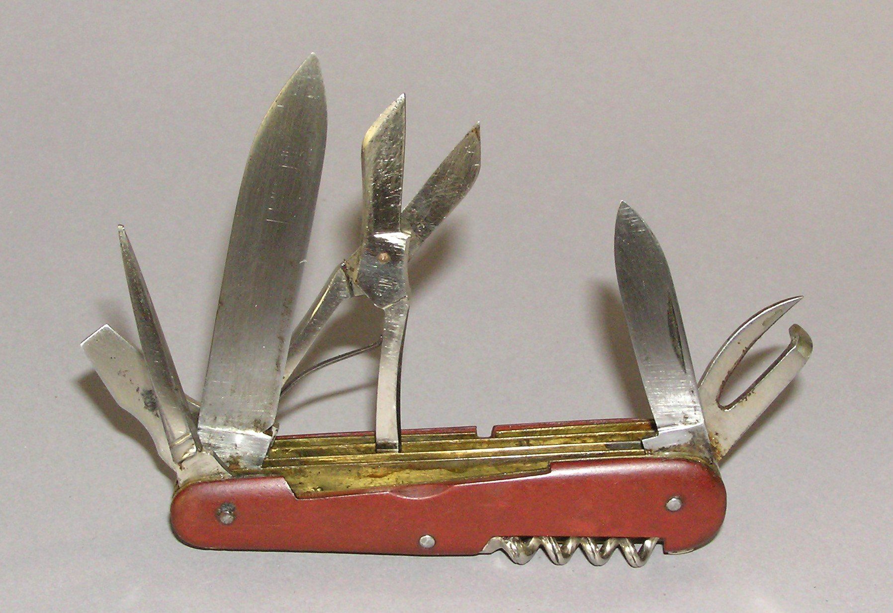 Coltelli tascabile: SIMON BERN ALTES TASCHENMESSER SACKMESSER – Usato da Grenchen venduto da Antique-hunter 1