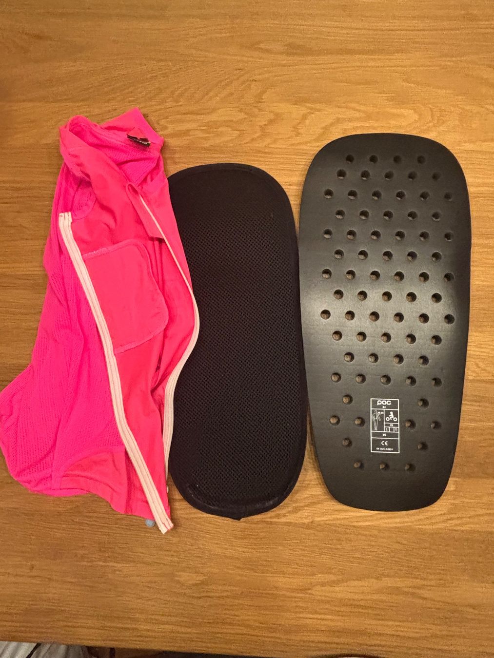 Poc Protections: Rückenprotector Weste POCito von POC – D'occasion à Utzenstorf par mingg80 3