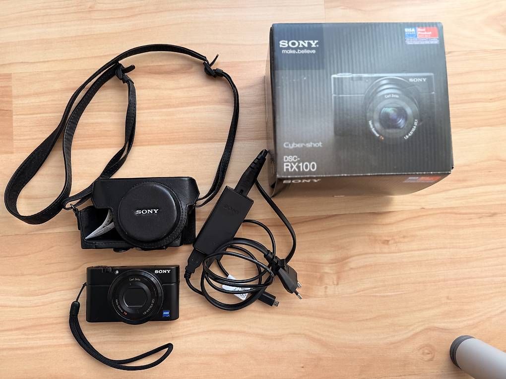 Fotocamera: Sony Cyber - Shot DSC-RX100 – Usato da Gränichen venduto da sheyzoe