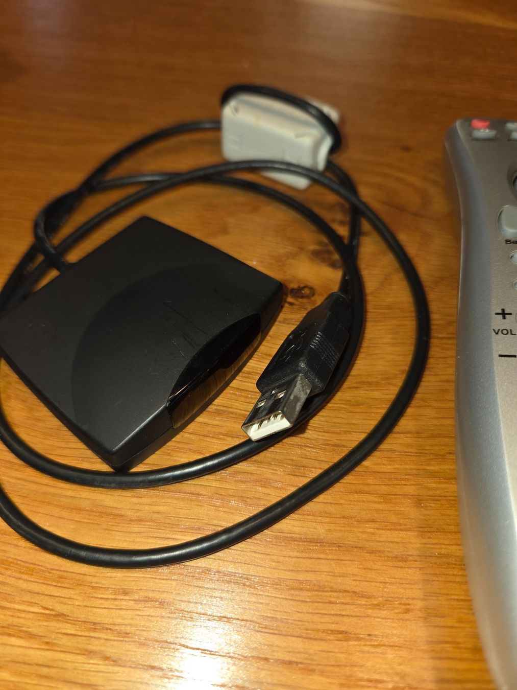 Fernbedienungen: Fernbedienung InterVideo IVI-1020 – Gebraucht aus Thundorf von 2fast4you07 3
