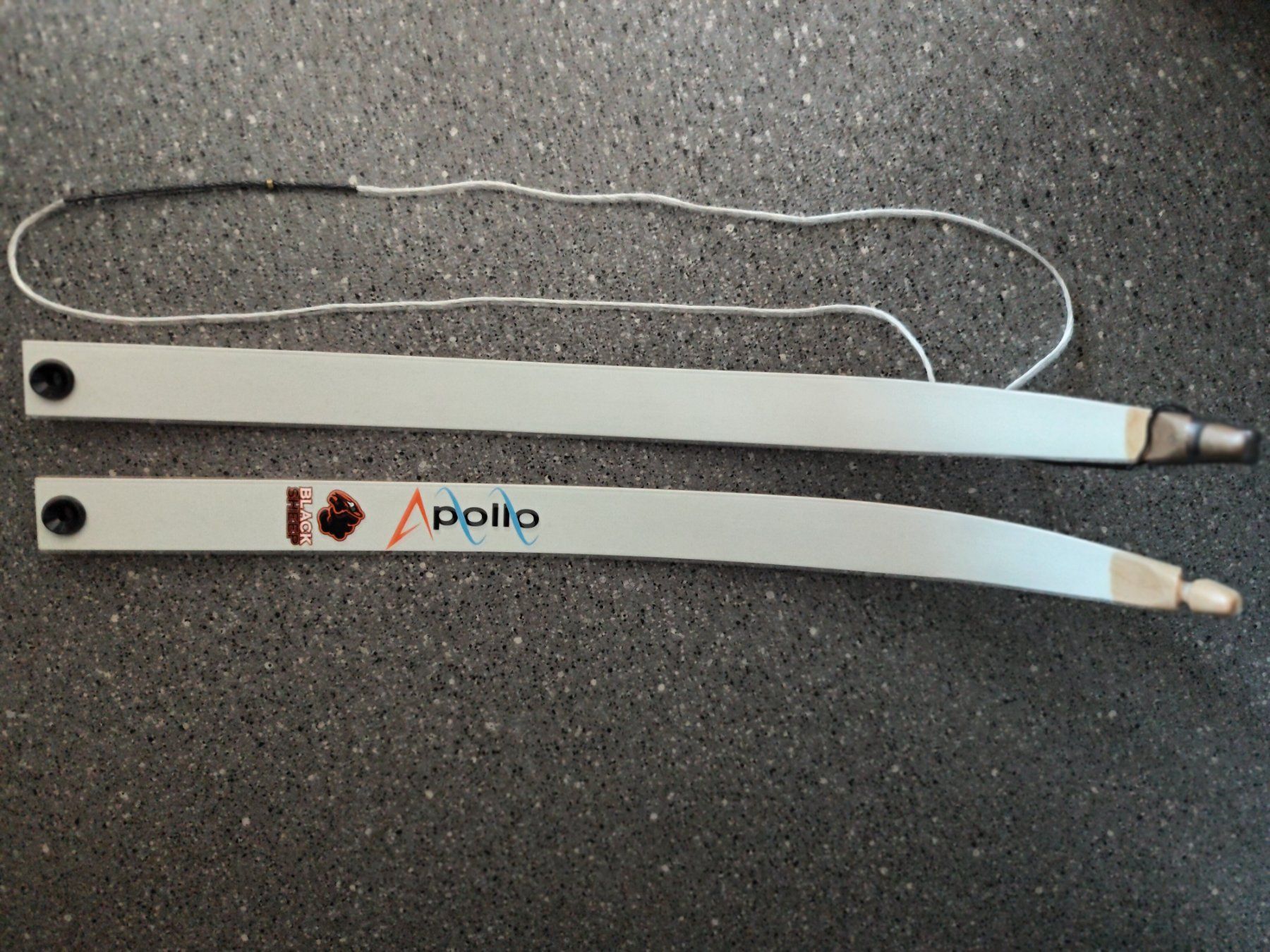 Tiro con l'arco: Kompletes Recurve Bogenset für Einsteiger – Usato da Hochdorf venduto da Nunuk 3