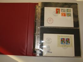 Briefmarkenalbum mit Pro Juventute Briefen FDC