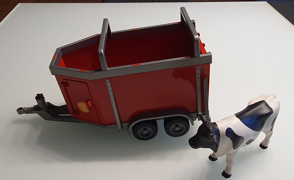 Viehanhänger von Bruder mit Stier | Kaufen auf Ricardo