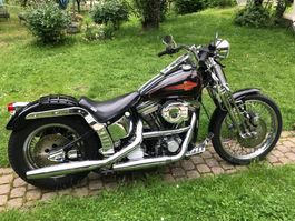 Harley-Davidson Softail Springer Occasion Motorrad Schwarz