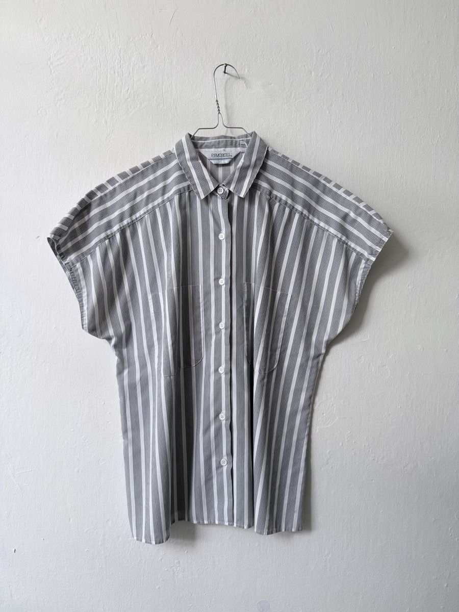 Blusen: Vintage Bluse gestreift kurzarm Grösse M – Gebraucht aus Basel von A-Z-B