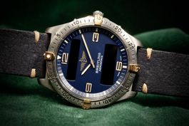 Breitling Navitimer Aerospace  Ref. F56062 Titanium + Papers