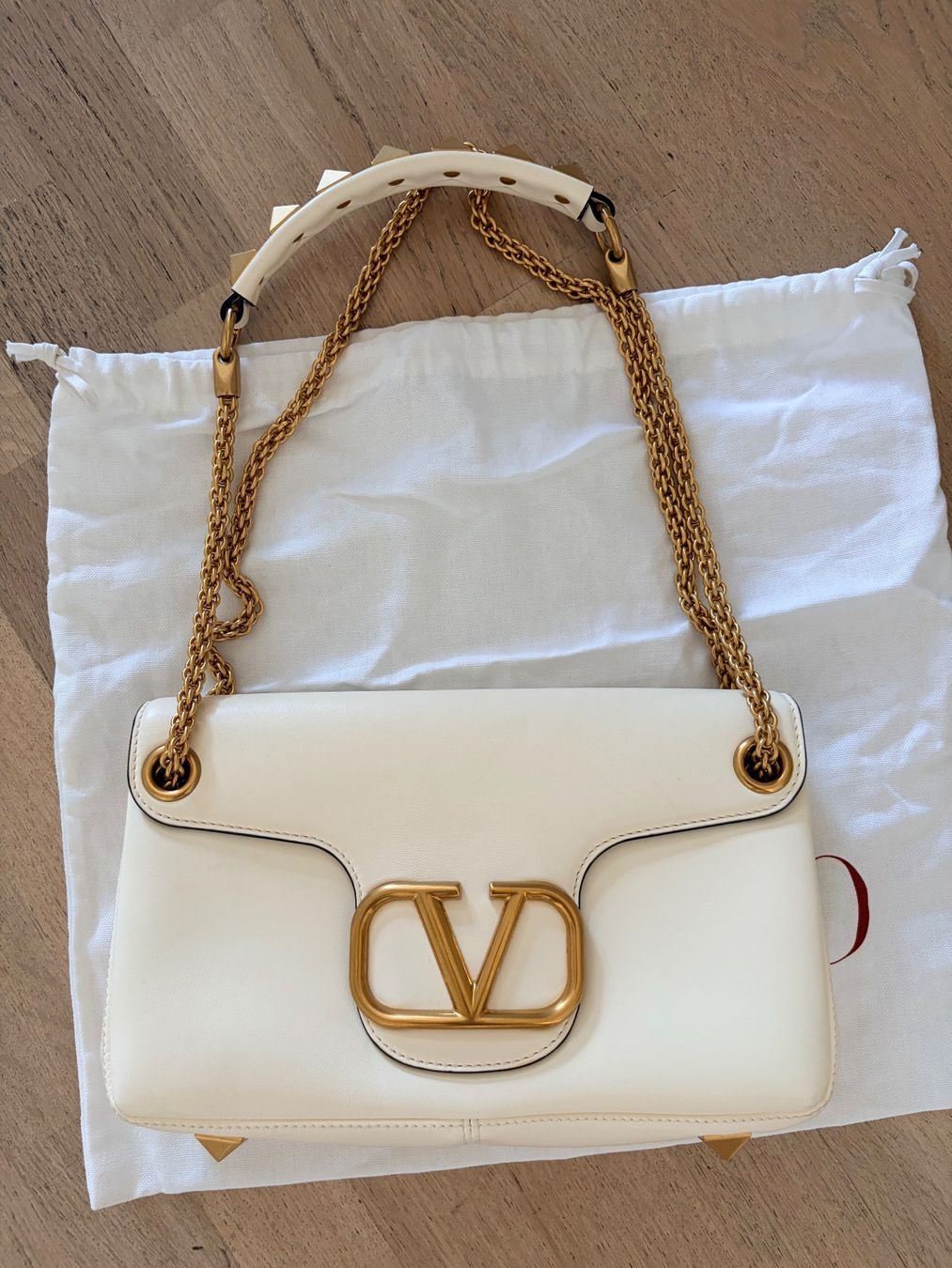 Borse da donna: Sac Valentino Garavani Blanc – Nuovo (secondo la descrizione) da Anzère venduto da Romyk