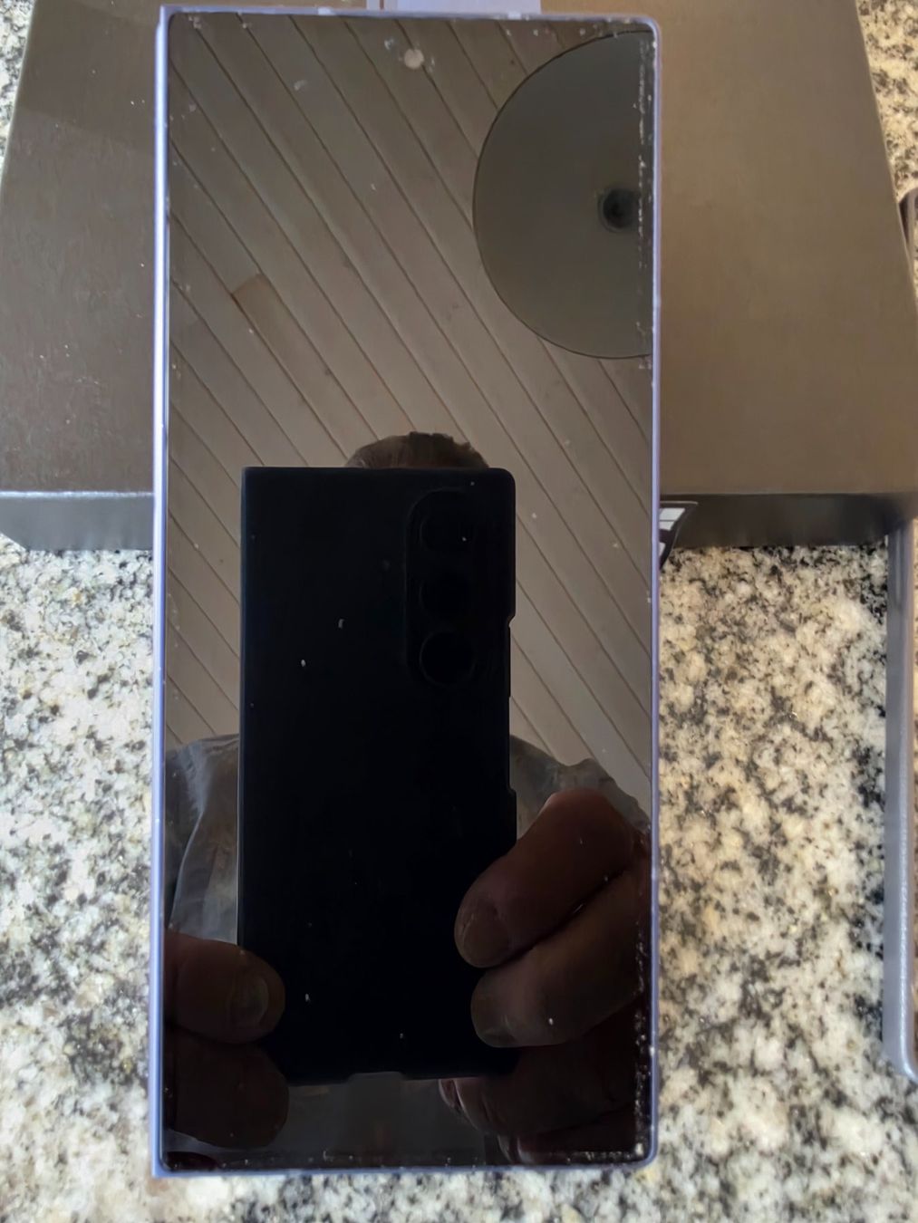 Samsung Telefoni cellulari / Smartphones: Samsun Z Fold 6 – Nuovo (secondo la descrizione) da Pfäffikon ZH venduto da Nelly56 4
