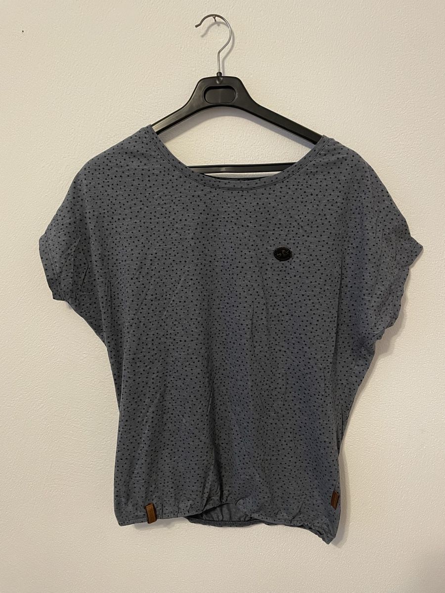 Lotti di vestiti: 5 T-Shirts Gr. S, – Usato da Chur venduto da Tsambiko 8