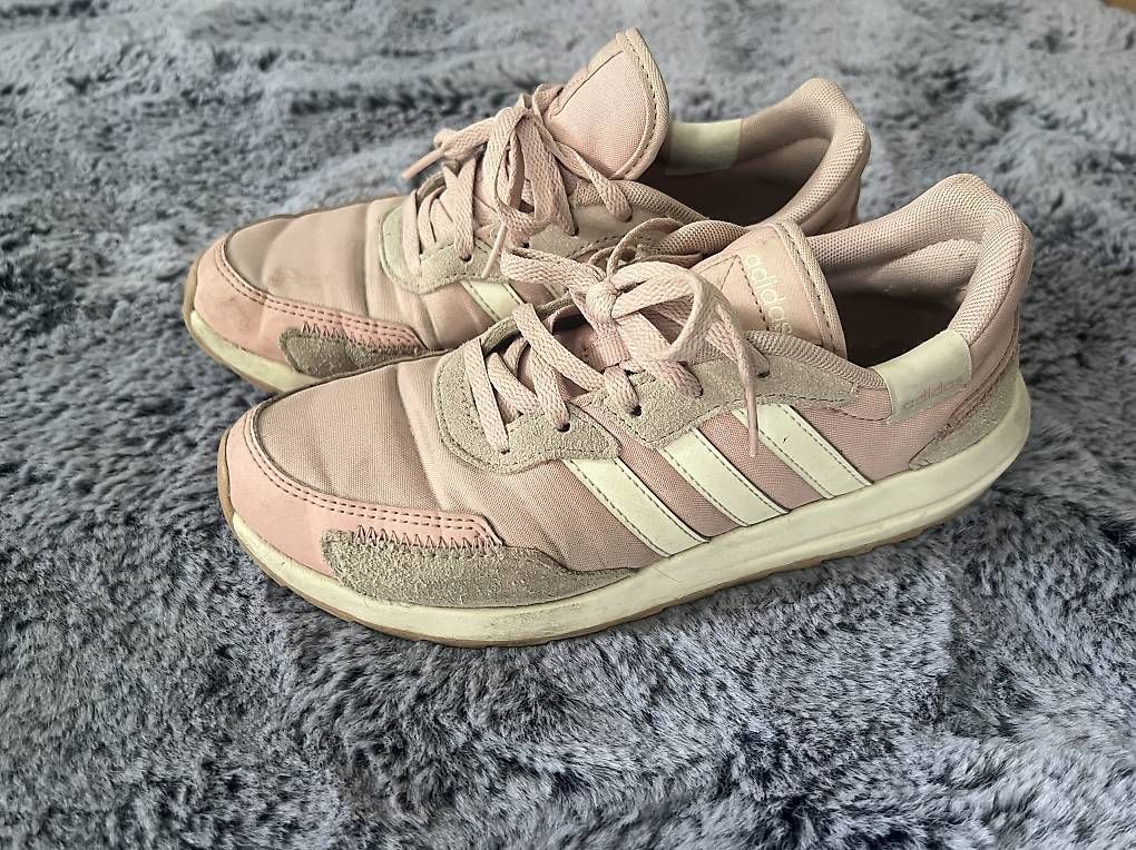 Scarpe da donna: ADIDAS WOMEN 36 2/3 – Usato da Zürich venduto da szilikriszta