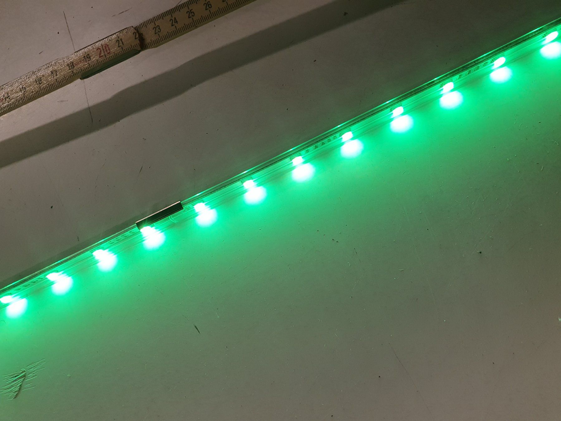 Lampade: Leuchtdiode mehrfarbiog – Usato da Zürich venduto da loosebone 2