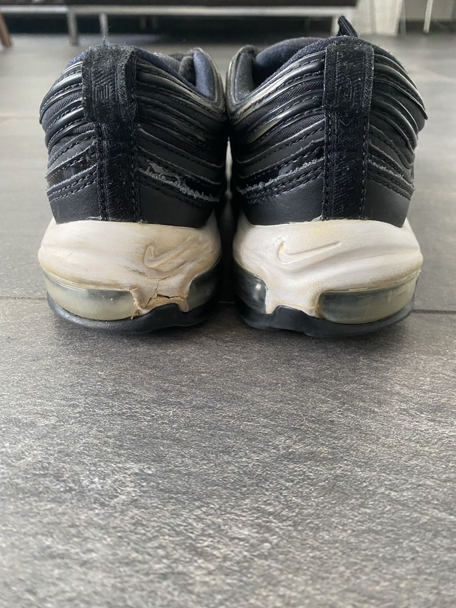 Nike Scarpe da uomo: Nike Air Max 97, gebraucht, Grösse 38, schwarz – Usato da Wängi venduto da JALE04 3
