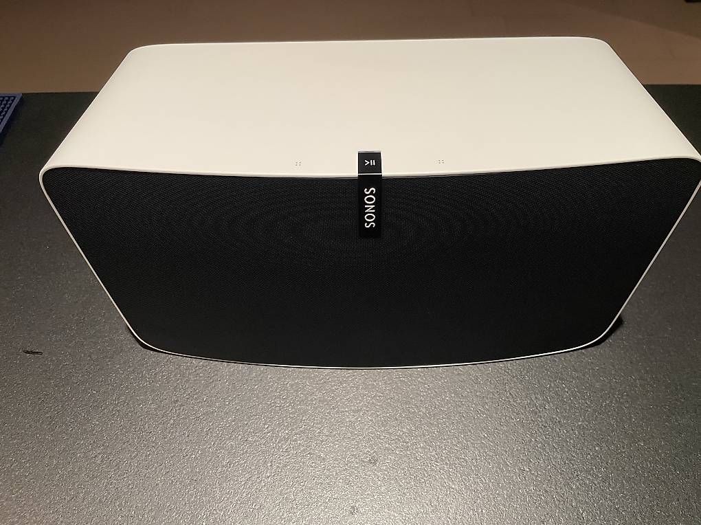 Haut-parleurs: Sonos Play 5 2. Generation – D'occasion à Remigen par minnion96 2