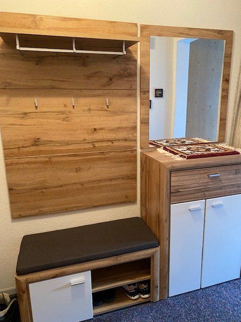 Mömax Guardaroba: Garderobe – Usato da Adelboden venduto da peki67