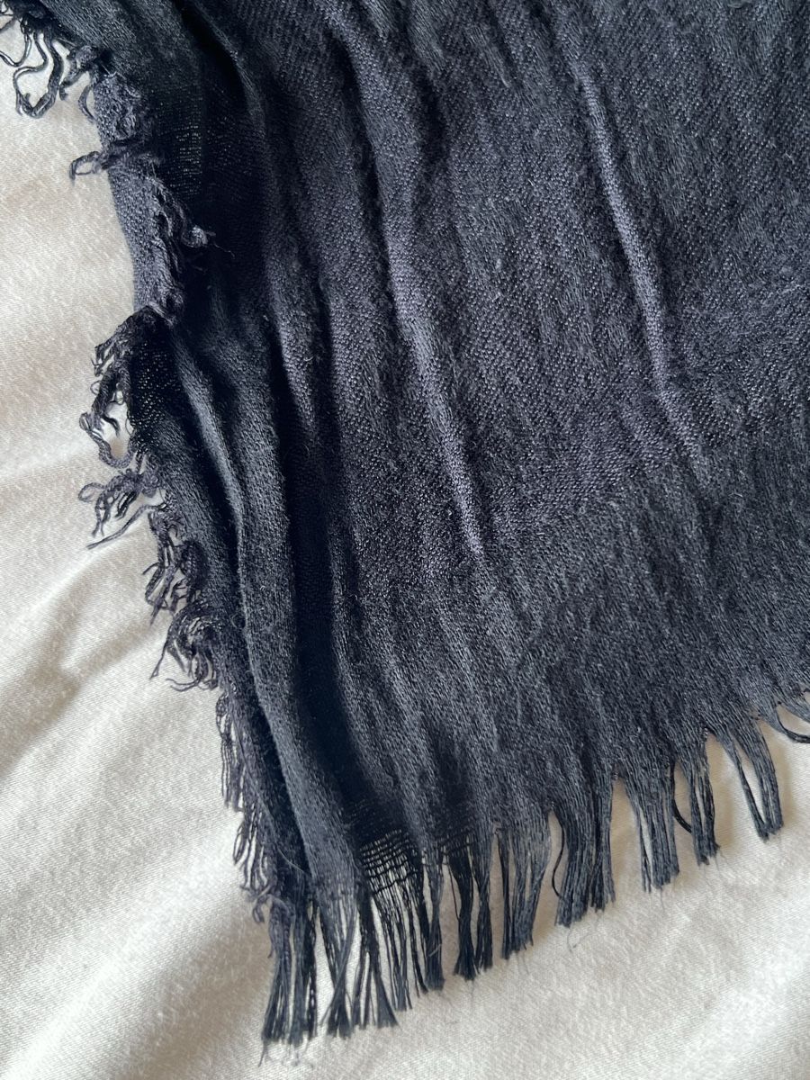 Foulard & Sciarpe: Schal mit dezentem LV-Muster – Usato da Luzern venduto da sr.luzern 1