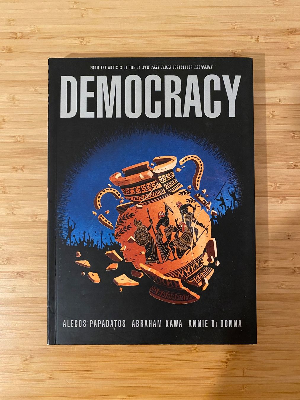 Comics: Democracy – Comic – Gebraucht aus Zürich von Wim-Broccoli