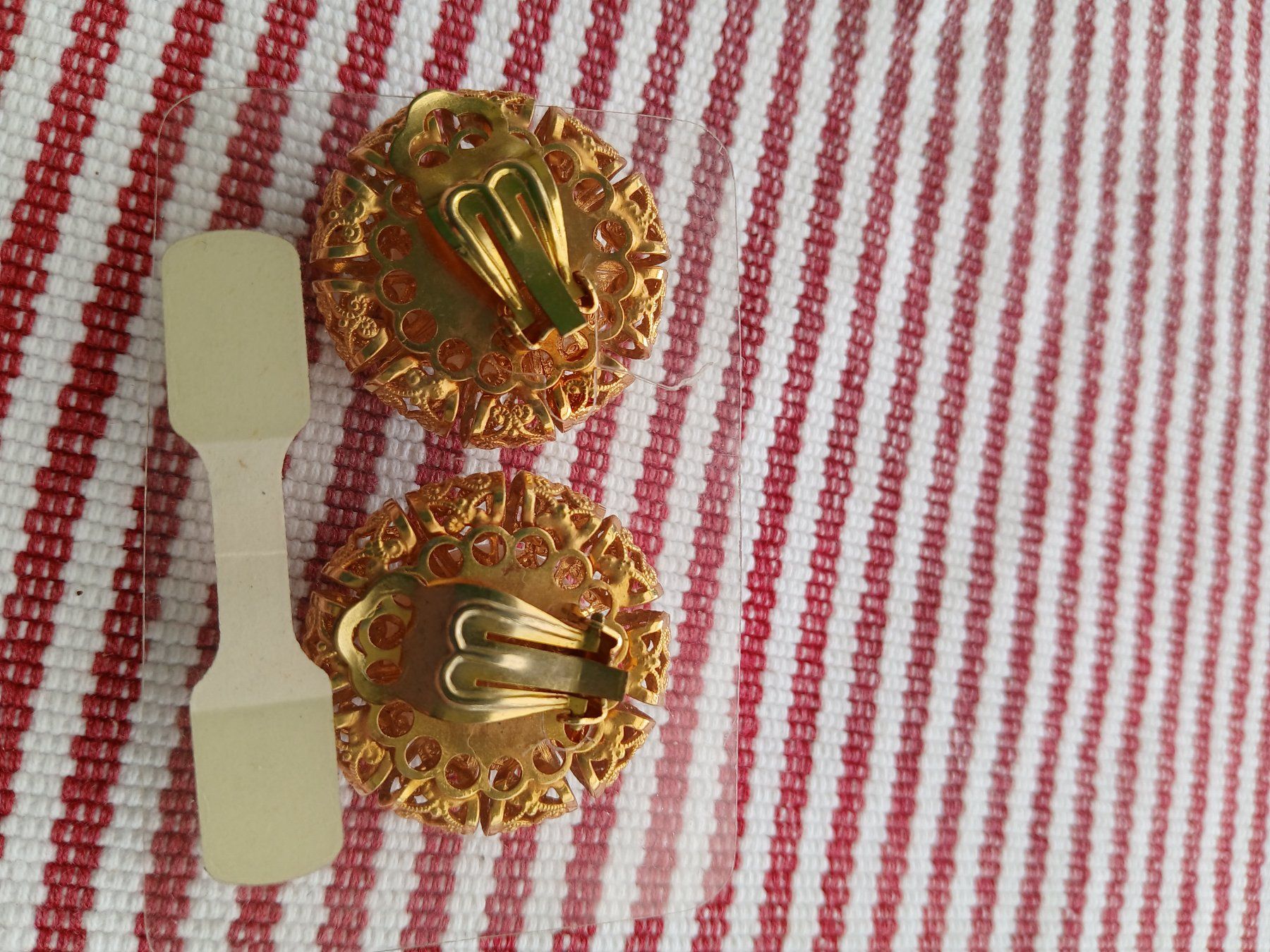 Boucles d'oreille: Ohrklips, goldig, mit Perle – Neuf (Voir description) à Zug par flormita 1
