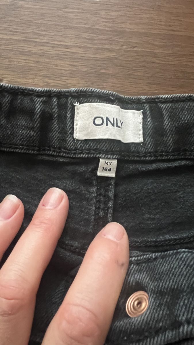 Only Pantaloni: Only Jeans Gr. 164 schwarz – Usato da Tagelswangen venduto da Bomu 5