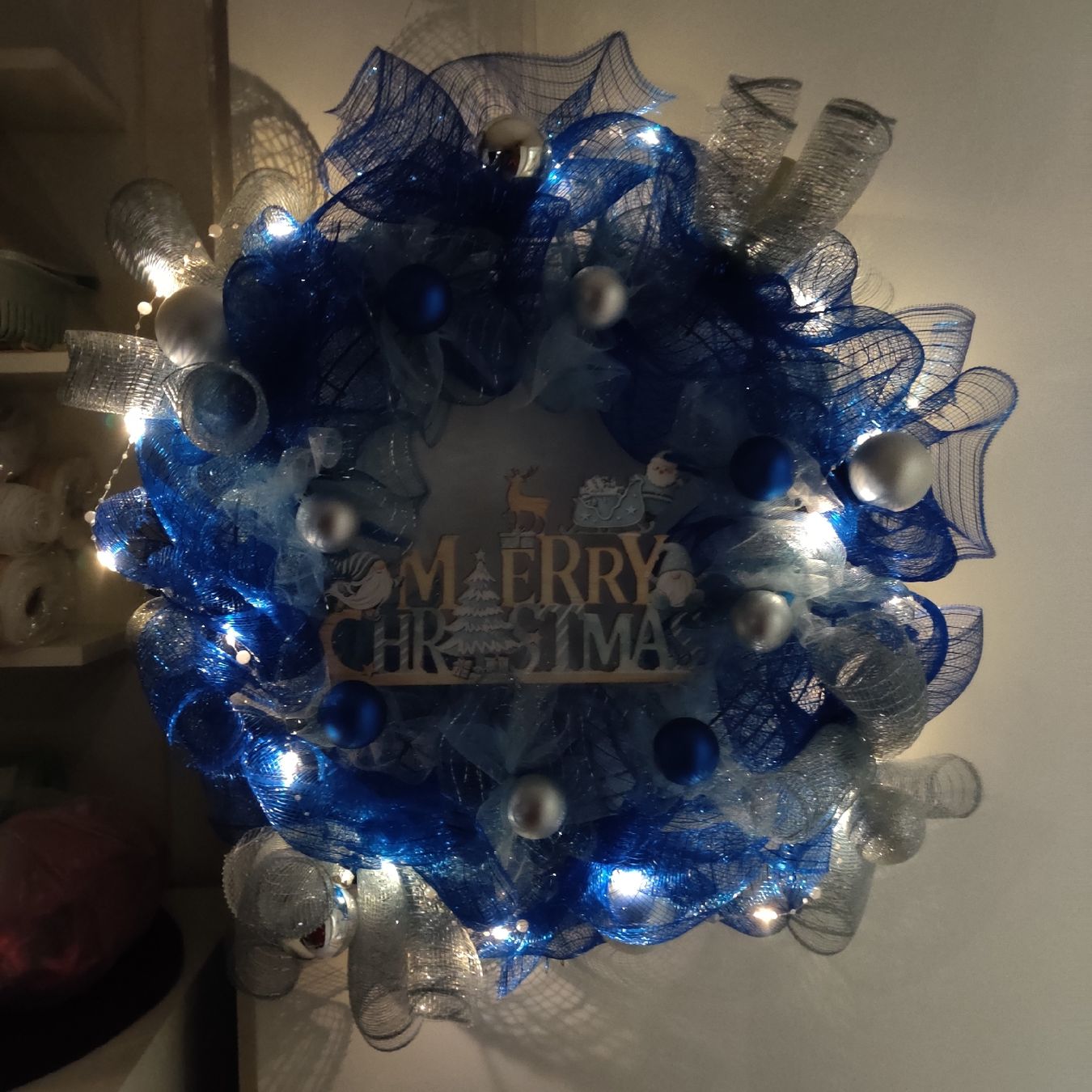 Toutes les décorations: Weihnachtskranz blau silber mit Beleuchtung und Schild – Neuf (Voir description) à Dielsdorf par jack-1 4