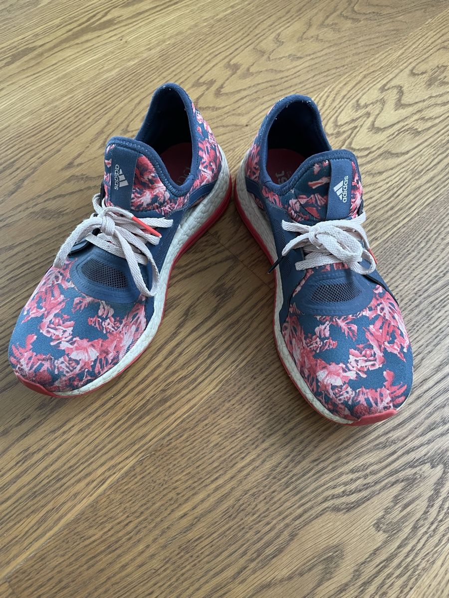 Scarpe da donna: Adidas pureboost x Gr. 40 2/3 – Usato da Gossau SG venduto da -coco 1