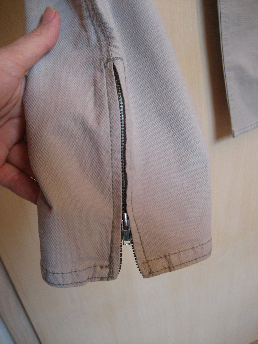 Nile Pantaloni: Pantalon Nile taille M – Usato da Delémont venduto da marryb 3