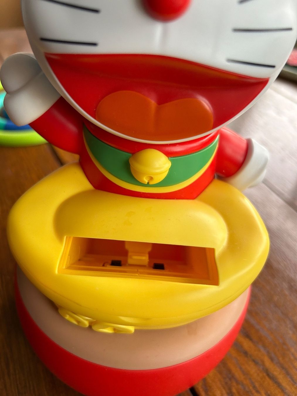 Statuette: Doraemon Spielkarten-Dispenser – Difettoso da Basel venduto da Peter_schlemihl 3