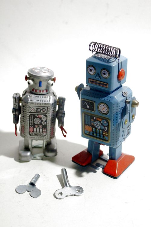 Retro Blechroboter Mit Trommel - Klassisches Aufziehspielzeug Von Freak Scene