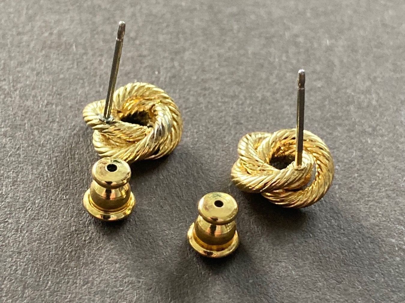 Ohrringe & -stecker: Vergoldete Knoten Ohrringe – Gebraucht aus Laufen von Trendmarket 5