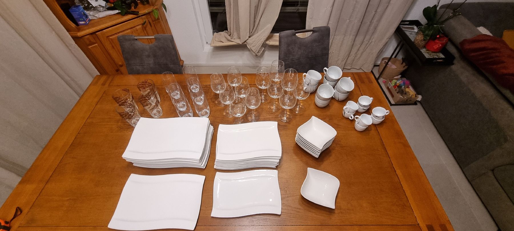 Services de table: Geschirrset zu verkaufen – D'occasion à Niederbipp par Moeri.T 1
