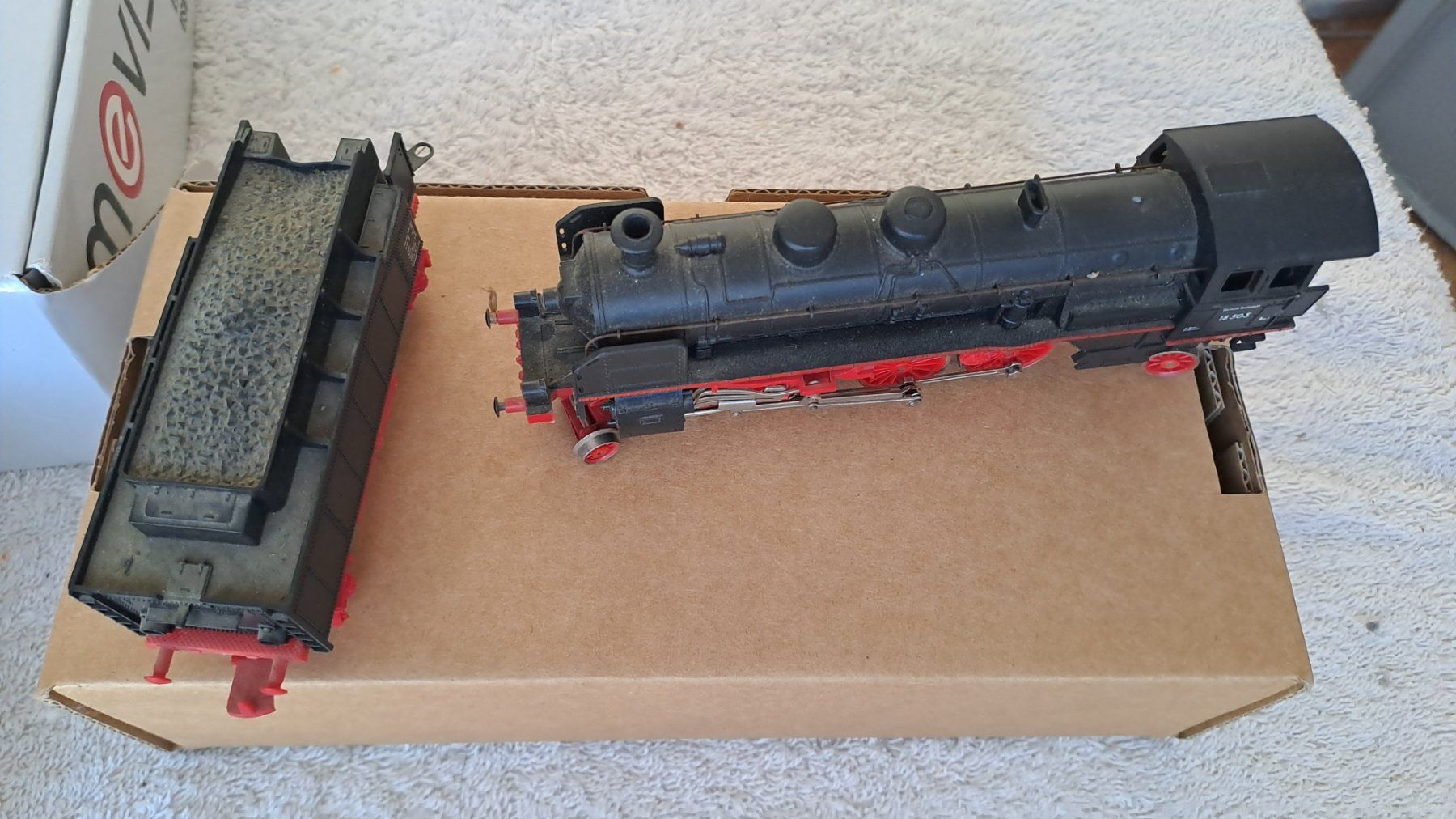Lima Modellini di ferrovie: Lima Dampflok BR 18 H0 GL/14 – Usato da Winterthur venduto da Riebeli333 1