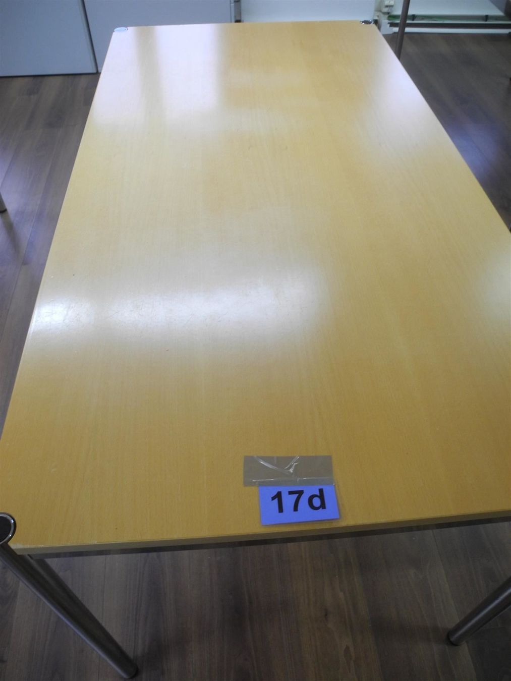 USM Tische: USM Haller Bürotisch, Nr. 17d – Gebraucht aus Kottwil von Crazyrolf 1