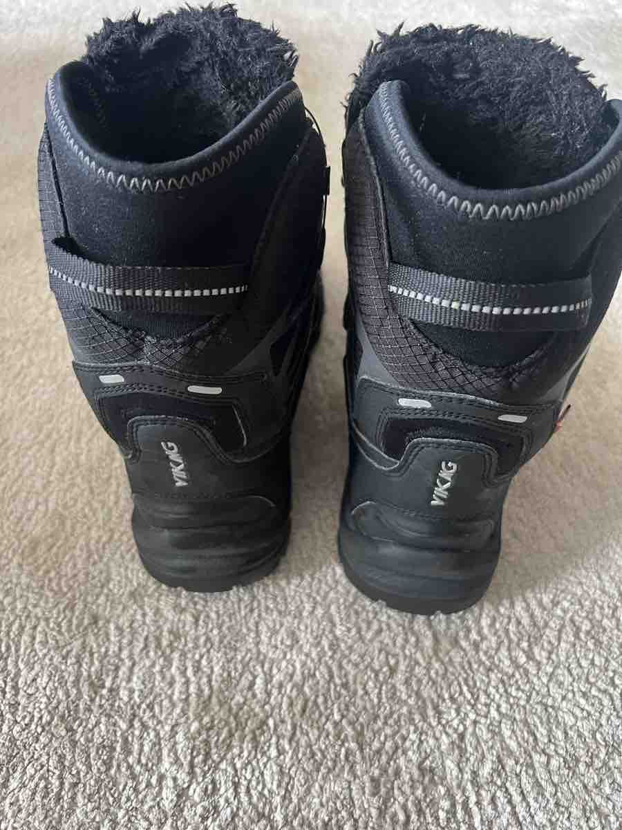 Viking Herrenschuhe: Viking Winterstiefel Grösse 41 Schwarz – Gebraucht aus Schaan von par_7ggh 1