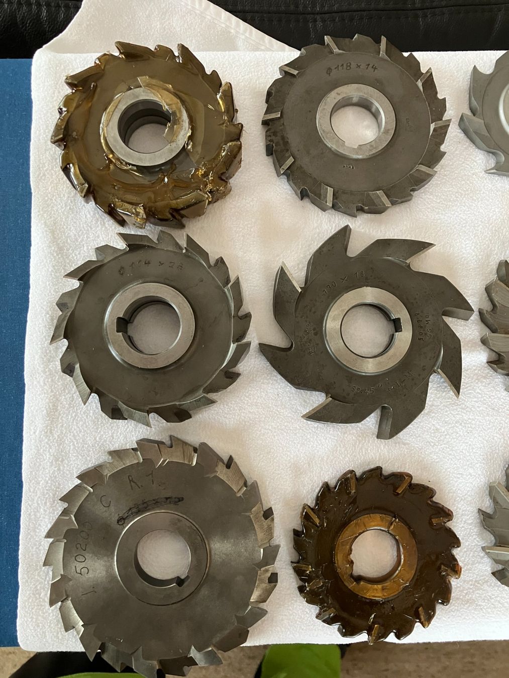 Alle Werkzeuge: Scheibenfräser 17 Stück Schaftdurchmesser 32mm – Gebraucht aus Lenk im Simmental von Jrg7410 1