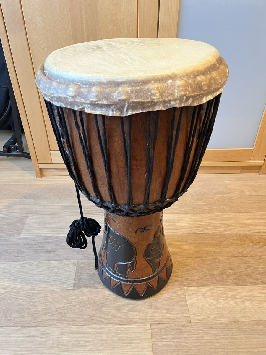 Strumenti musicali: Djembe Trommel – Usato da Neerach venduto da bluna18