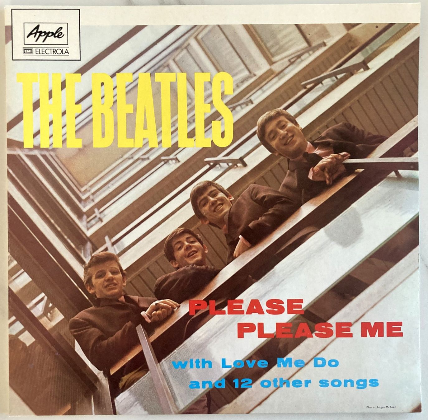 Schallplatten: BEATLES - PLEASE PLEASE ME – Gebraucht aus Bottens von hotter-than-hell