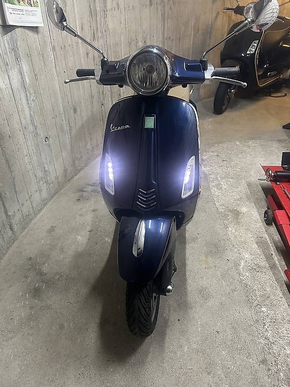 Scooter: Vespa primavera 125  – Usato da neuenegg venduto da ertukkio 4