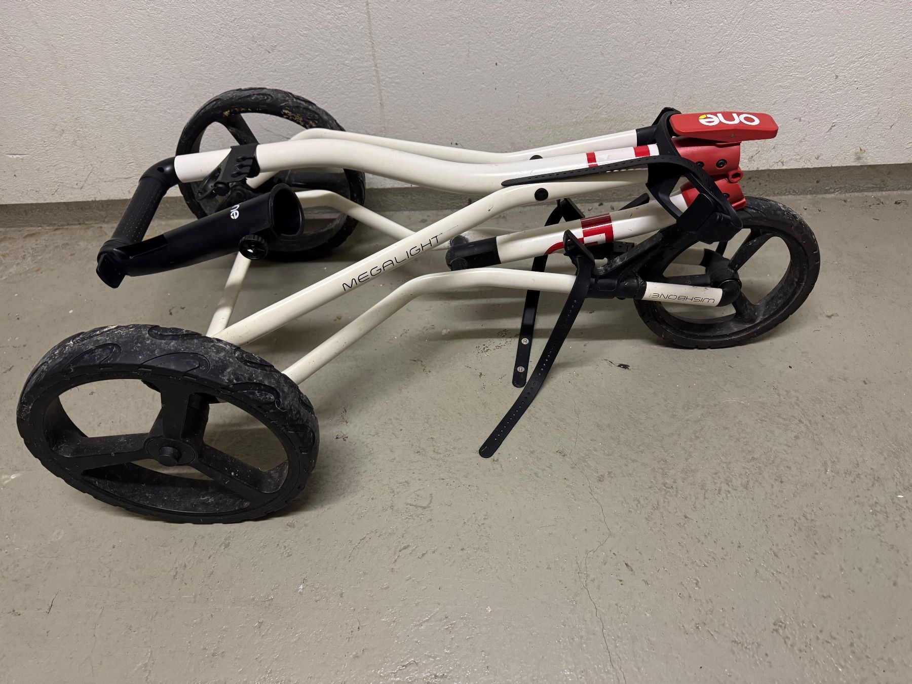 Trolley: Golftrolley Megalight One – Usato da Solothurn venduto da Oeufiman 1